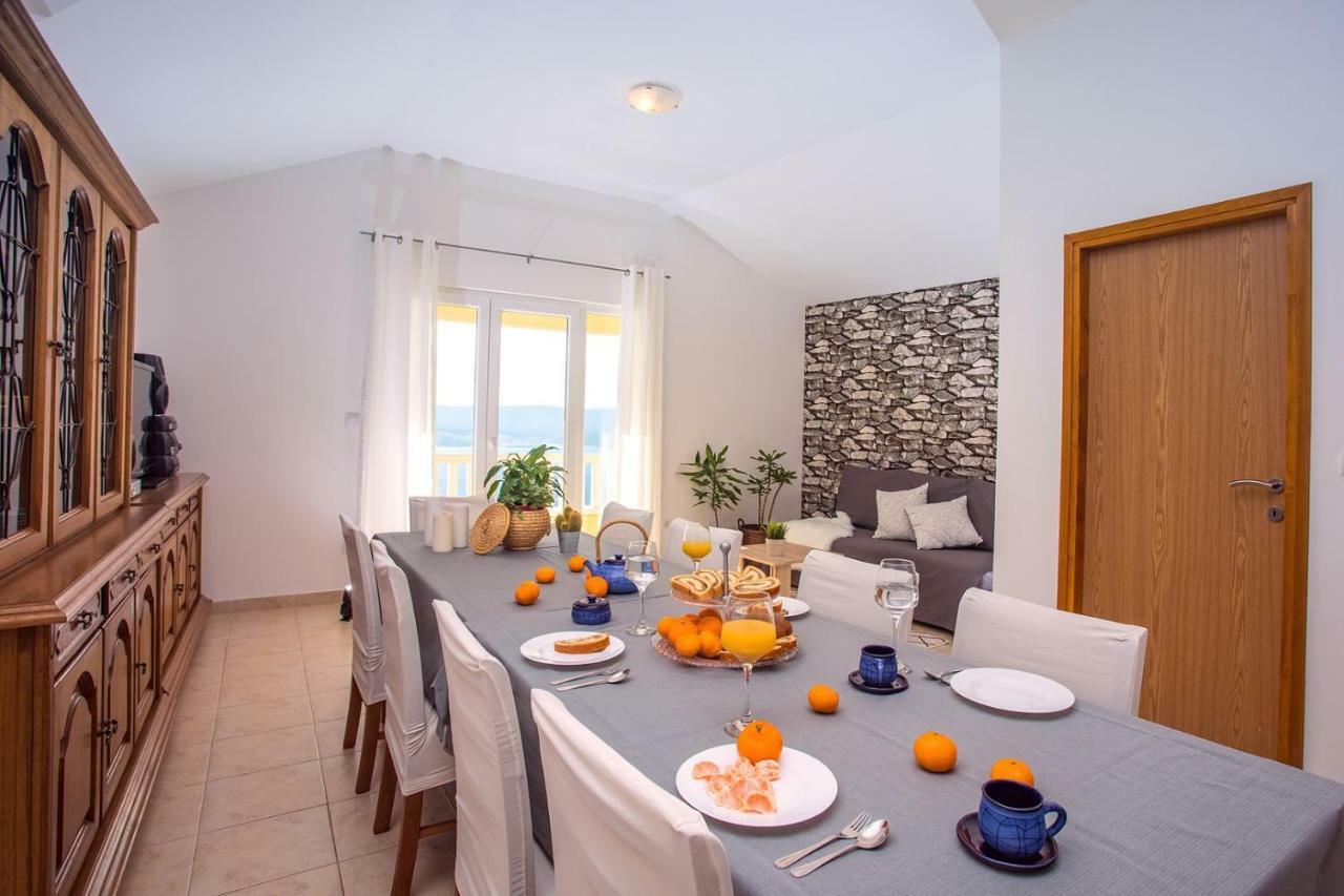 Villa Maslina, With Private 32M2Pool, Panoramic Views On 100Km Coastline, 12 Pax ロクヴァ・ロゴズニツァ エクステリア 写真