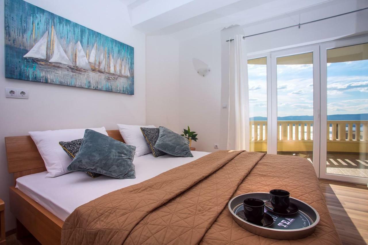 Villa Maslina, With Private 32M2Pool, Panoramic Views On 100Km Coastline, 12 Pax ロクヴァ・ロゴズニツァ エクステリア 写真