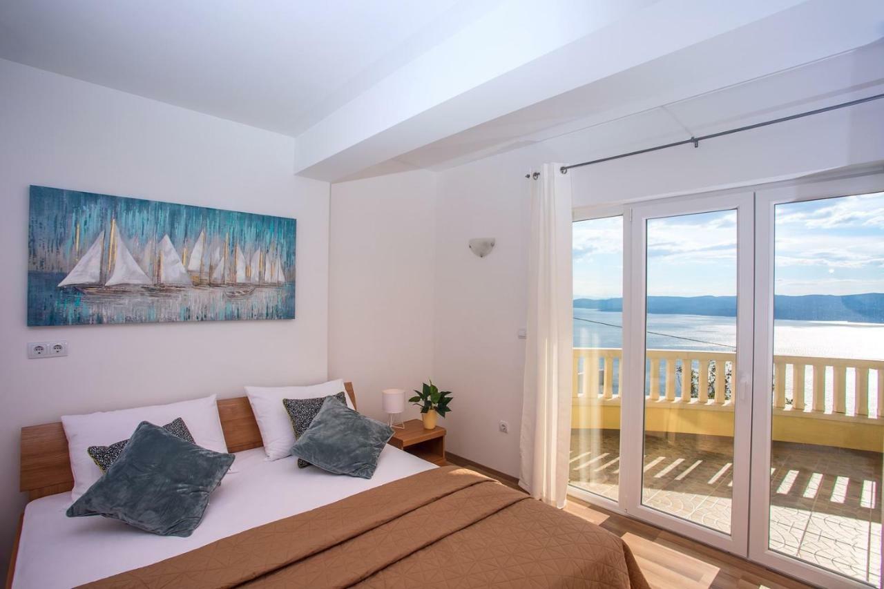 Villa Maslina, With Private 32M2Pool, Panoramic Views On 100Km Coastline, 12 Pax ロクヴァ・ロゴズニツァ エクステリア 写真