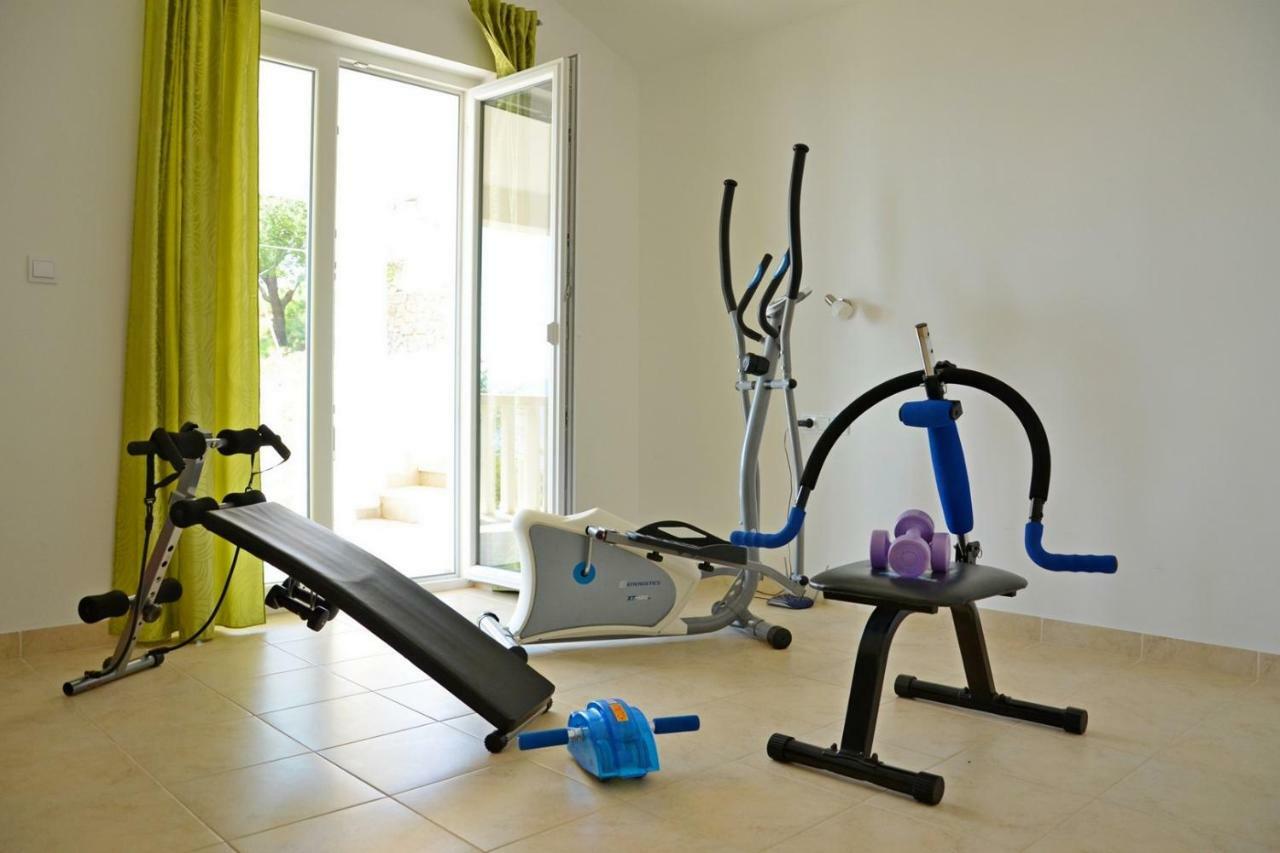 Villa Maslina, With Private 32M2Pool, Panoramic Views On 100Km Coastline, 12 Pax ロクヴァ・ロゴズニツァ エクステリア 写真